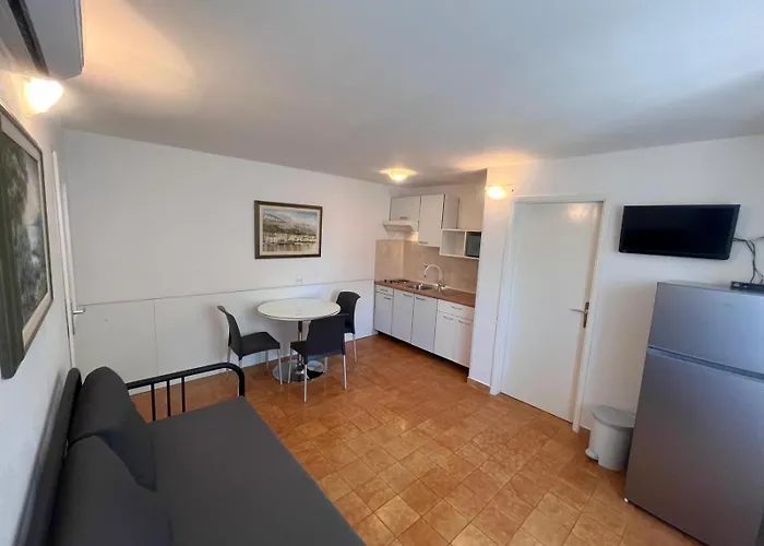 Klaric Apartament *